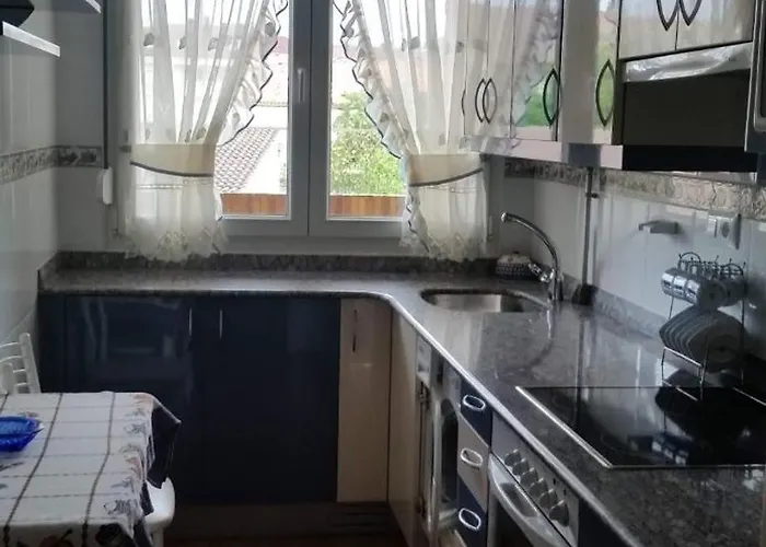 Casuca, Terraza Y Jardin