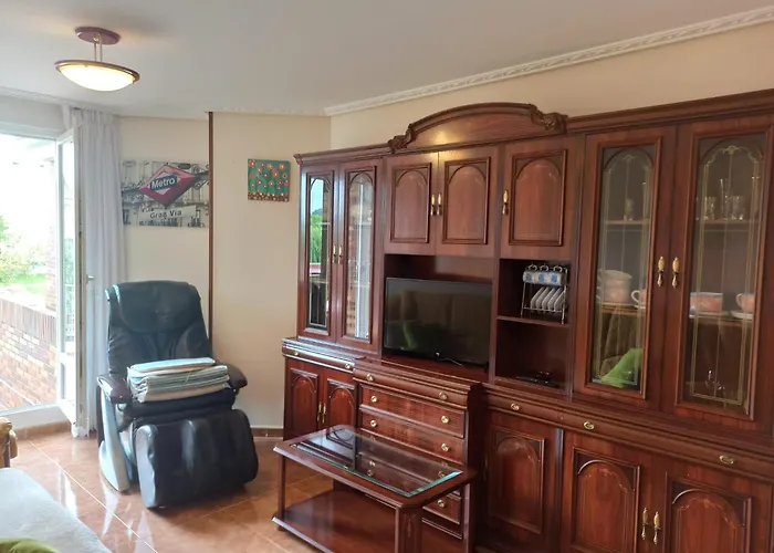 Casuca, Terraza Y Jardin